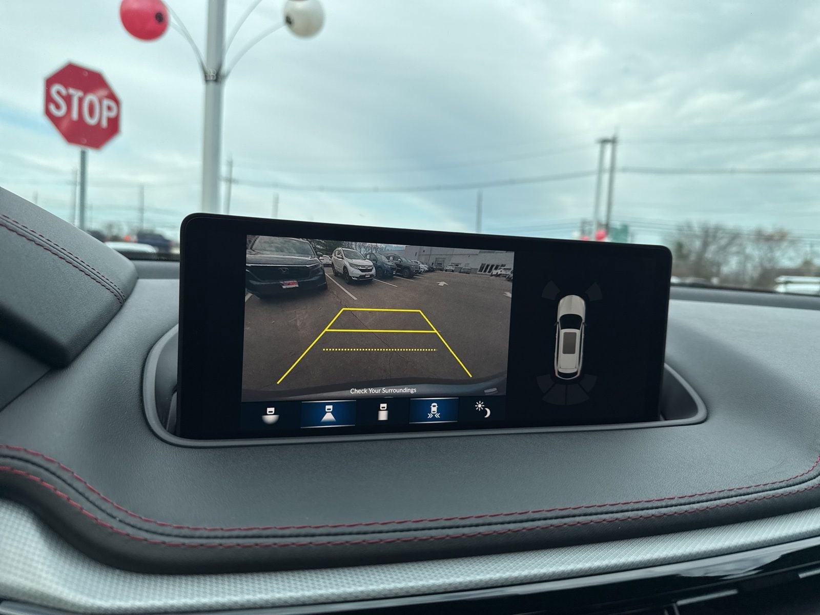 Thumbnail: 2023 Acura MDX - 28