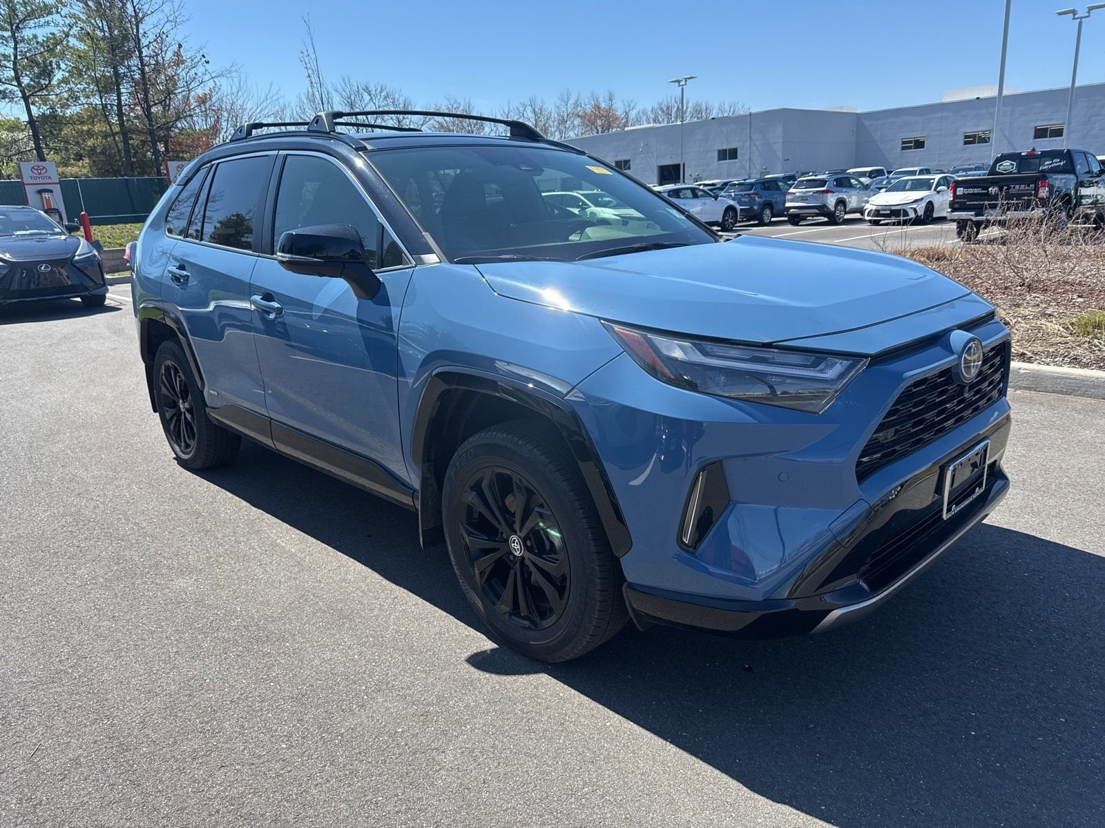 Thumbnail: 2024 Toyota RAV4 - 3