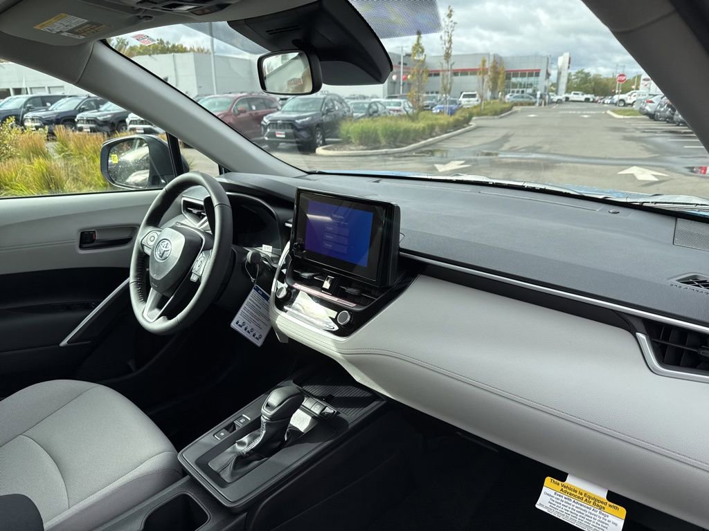 Thumbnail: 2026 Toyota Corolla Cross - 13