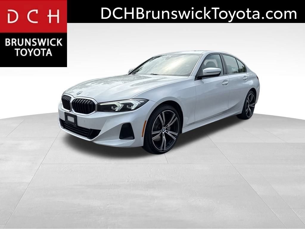 Thumbnail: 2023 BMW 3 Series - 1