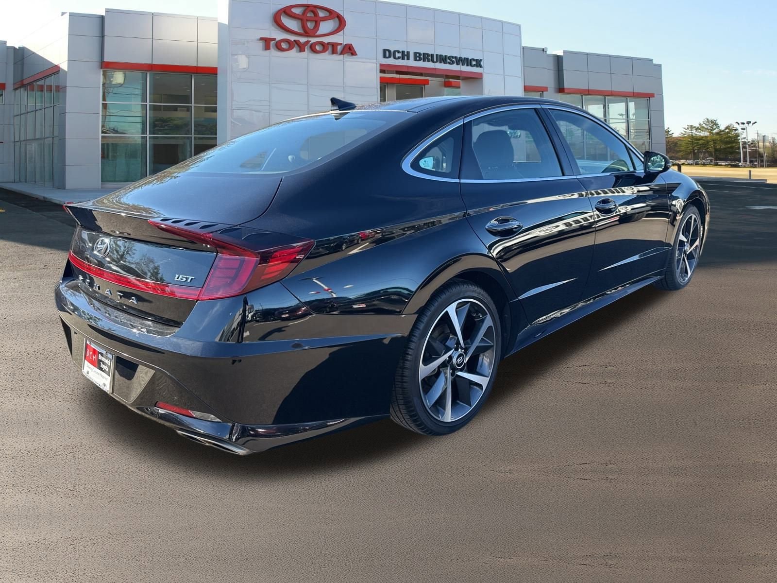Thumbnail: 2023 Hyundai Sonata - 5