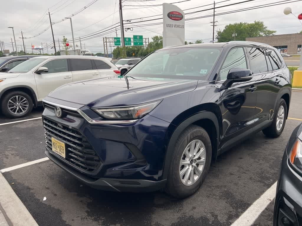 2024 Toyota Grand Highlander XLE Hero Image