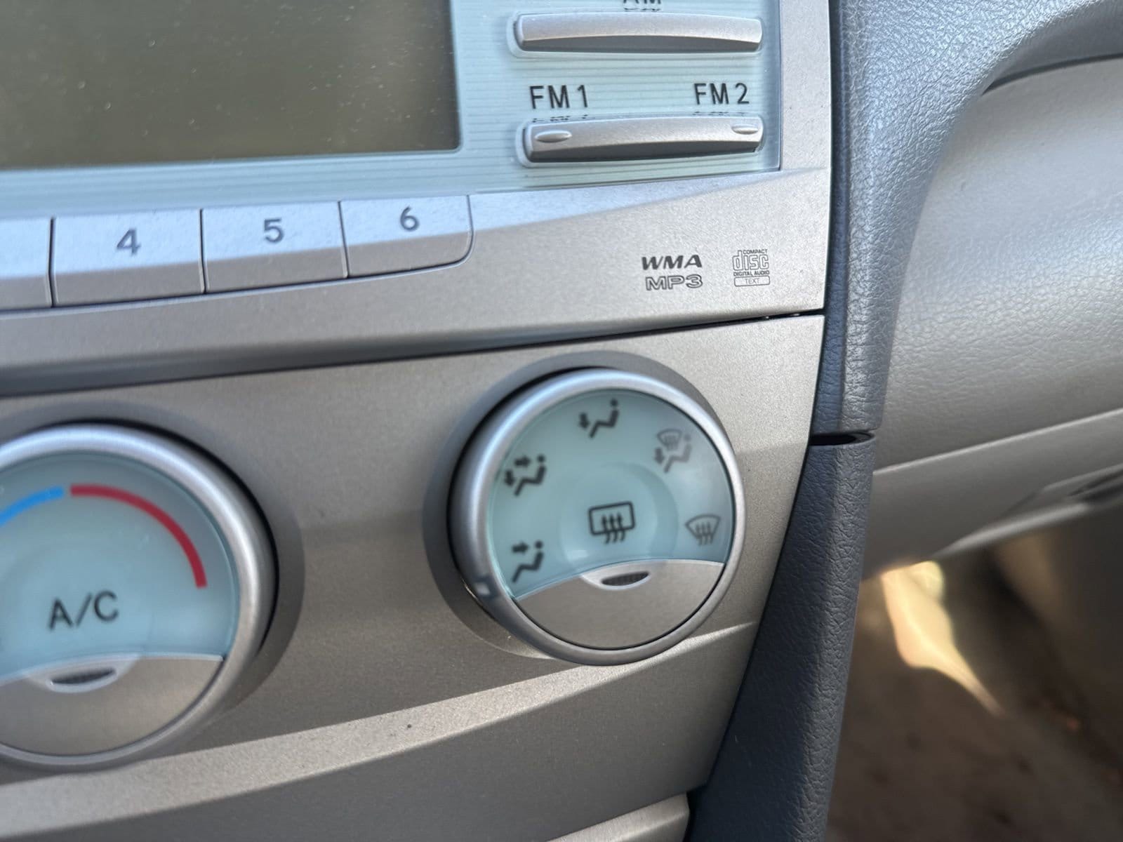 Thumbnail: 2008 Toyota Camry - 26