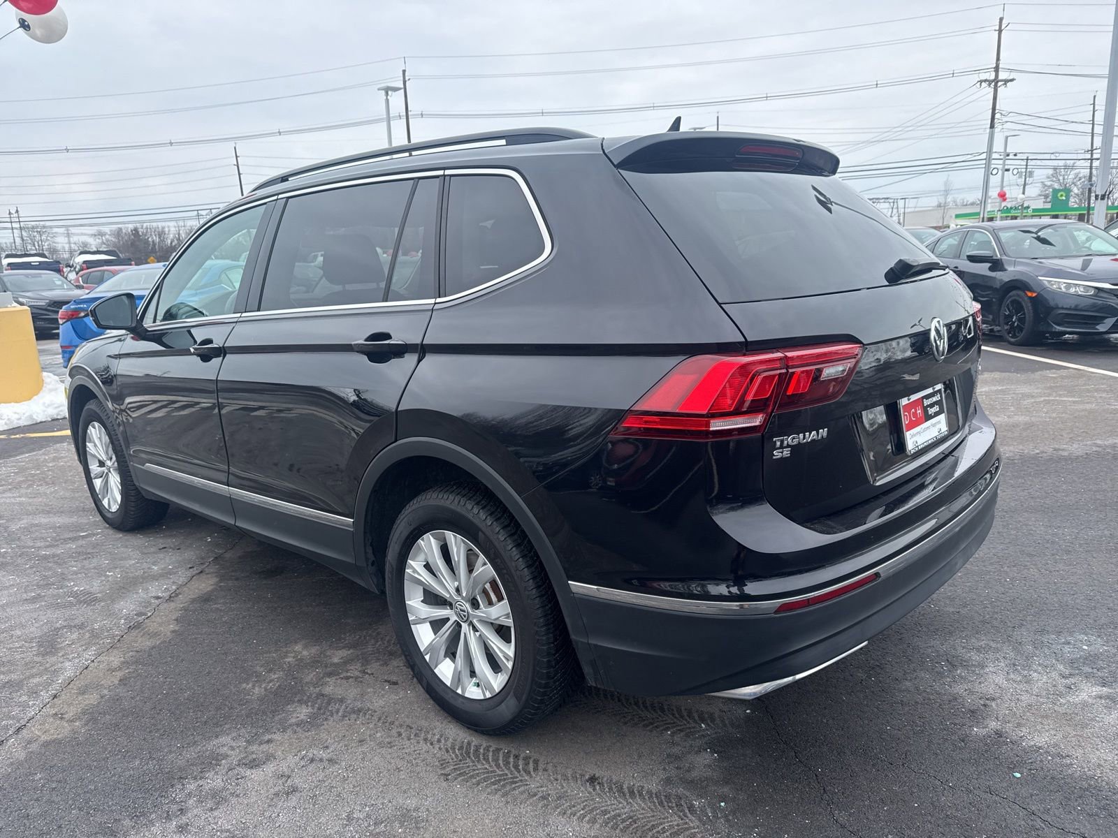 Thumbnail: 2018 Volkswagen Tiguan - 14