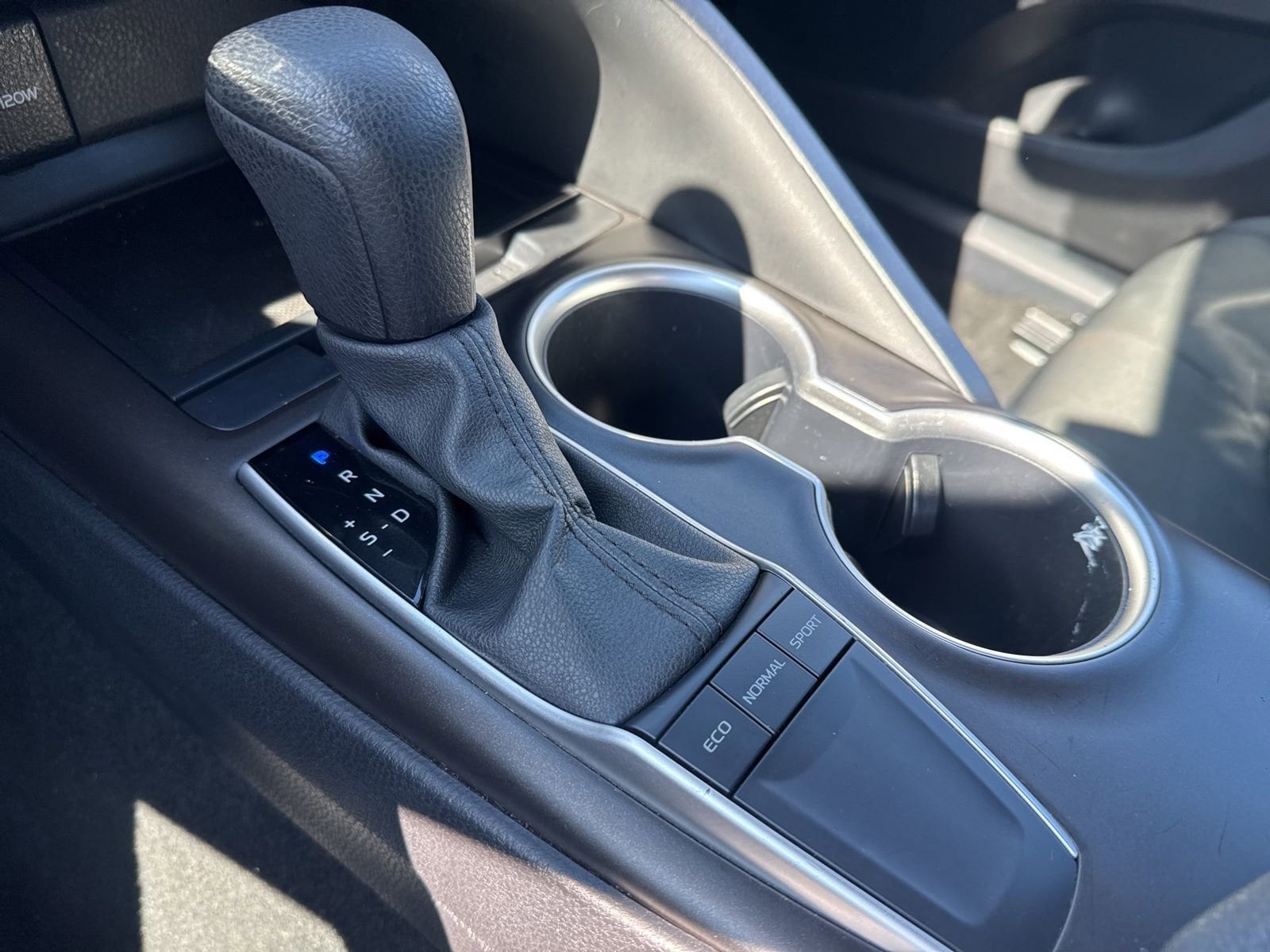 Thumbnail: 2024 Toyota Camry - 28