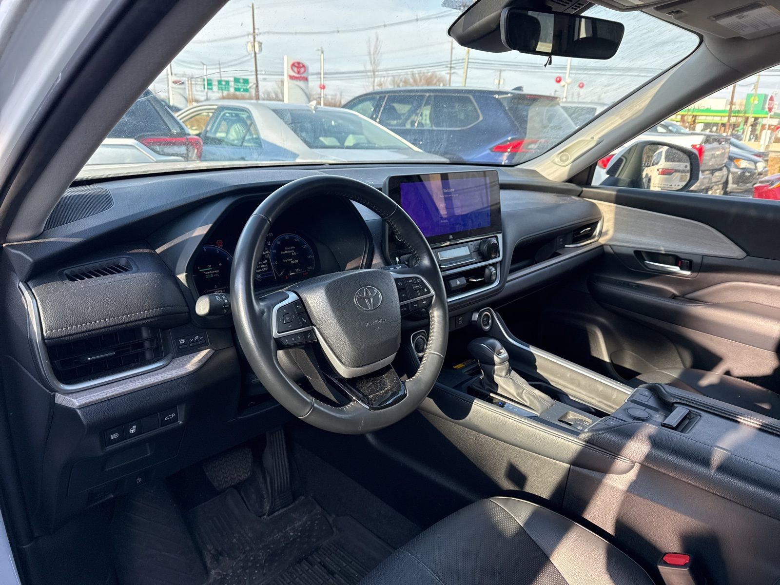 Thumbnail: 2024 Toyota Grand Highlander - 13