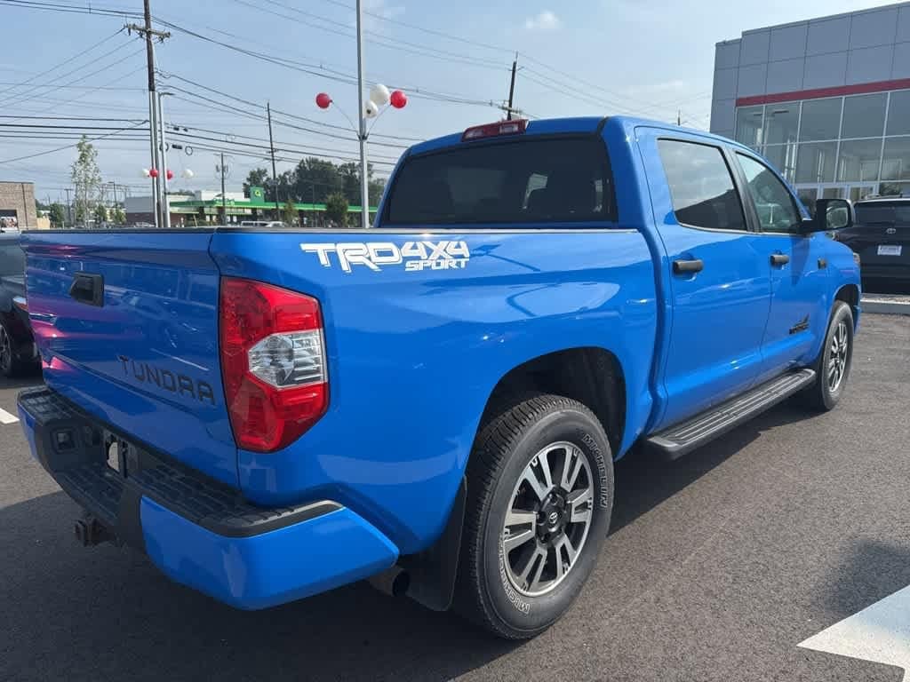 Thumbnail: 2021 Toyota Tundra - 3