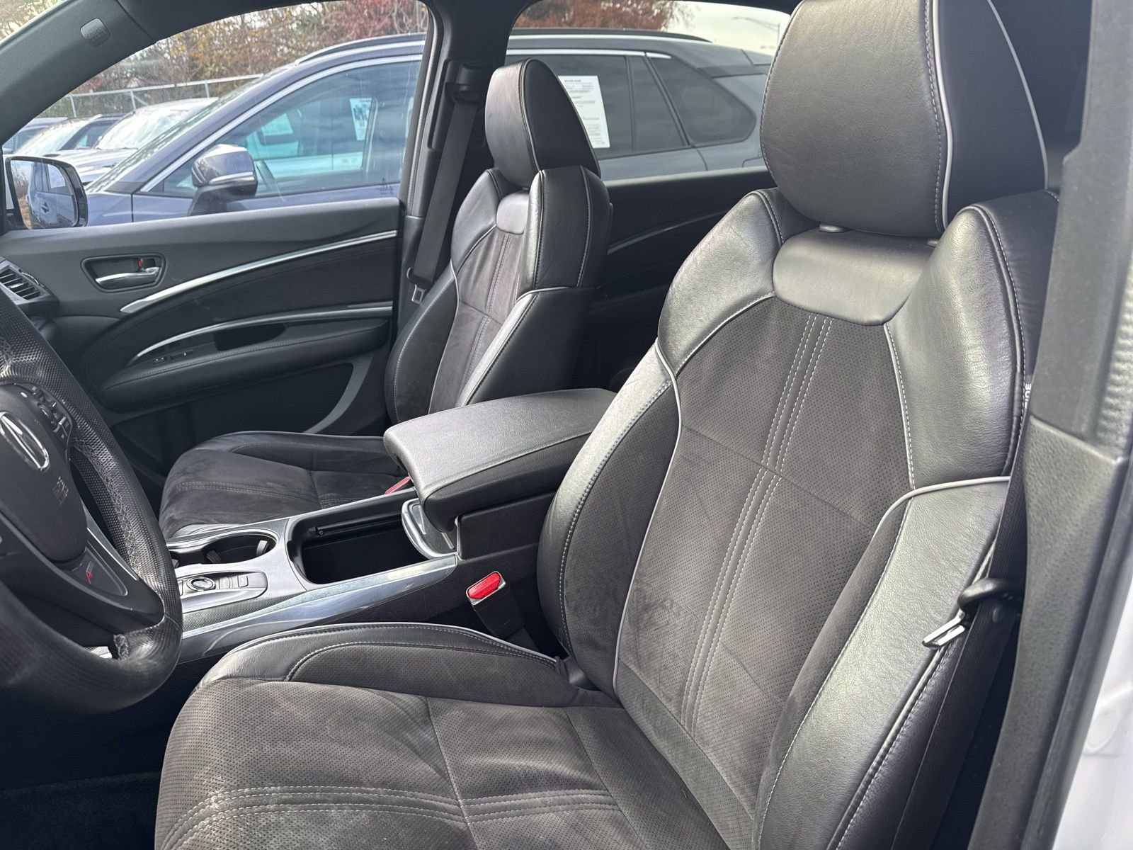 Thumbnail: 2019 Acura MDX - 24