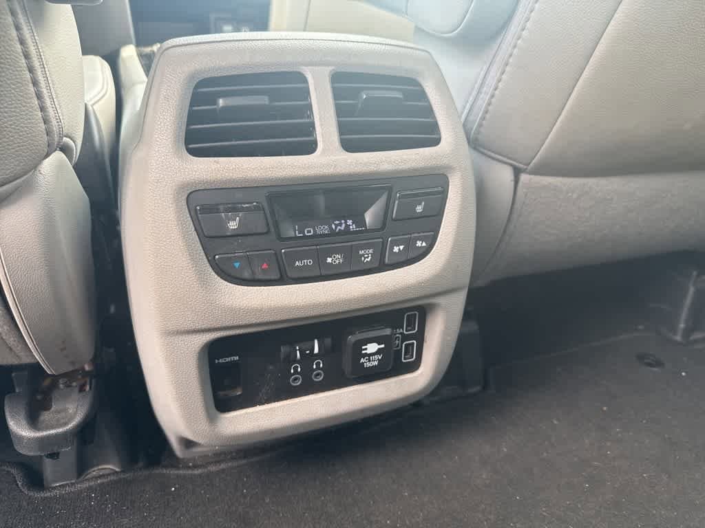 Thumbnail: 2019 Honda Pilot - 27