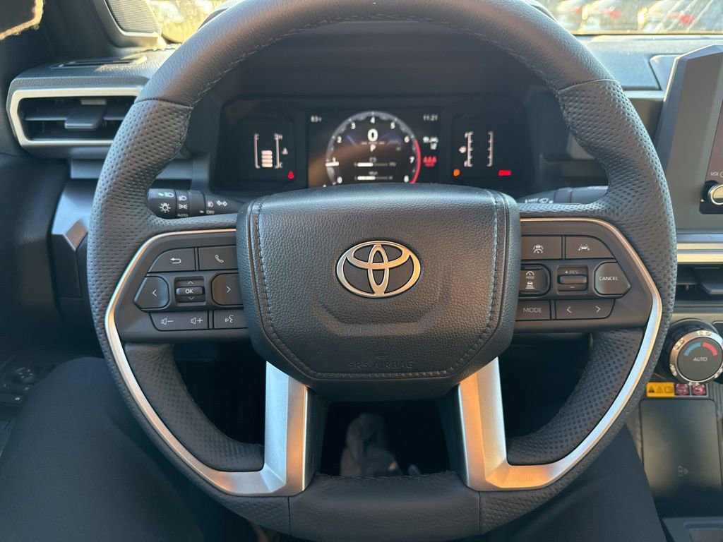 Thumbnail: 2025 Toyota Tacoma - 17