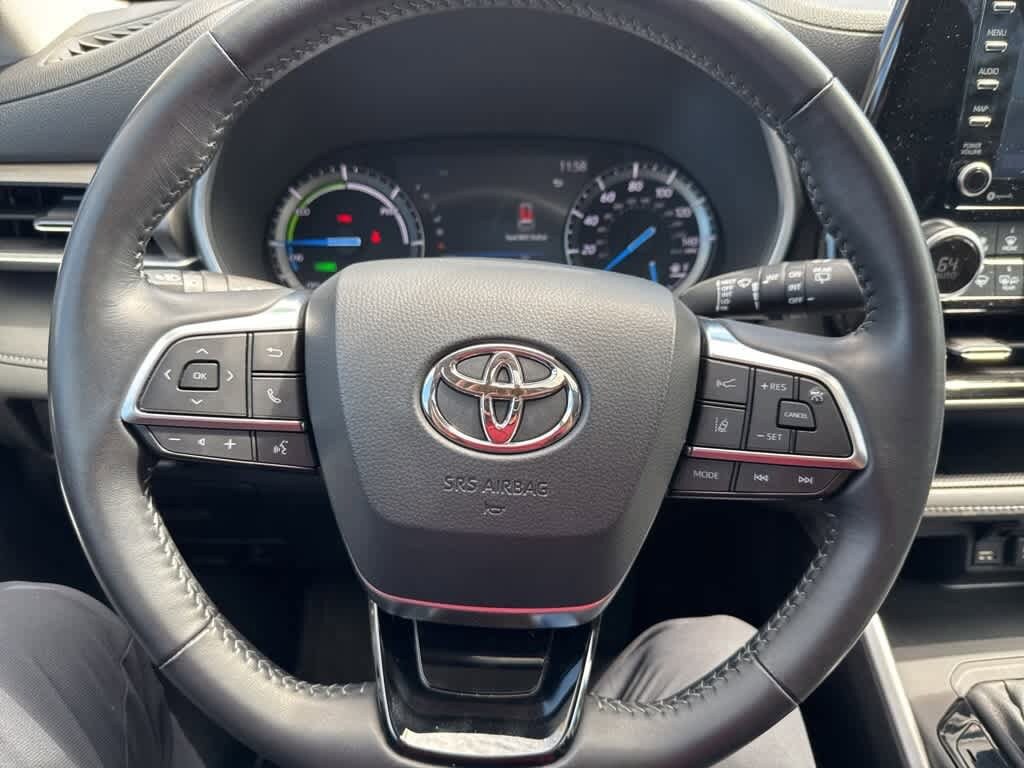 Thumbnail: 2020 Toyota Highlander - 24