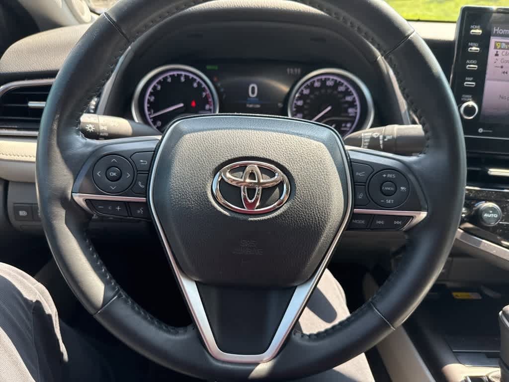 Thumbnail: 2022 Toyota Camry - 22