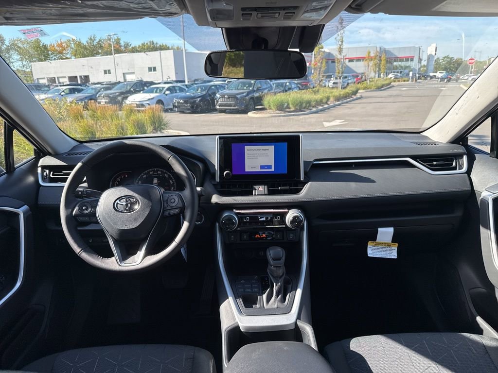 Thumbnail: 2025 Toyota RAV4 - 17