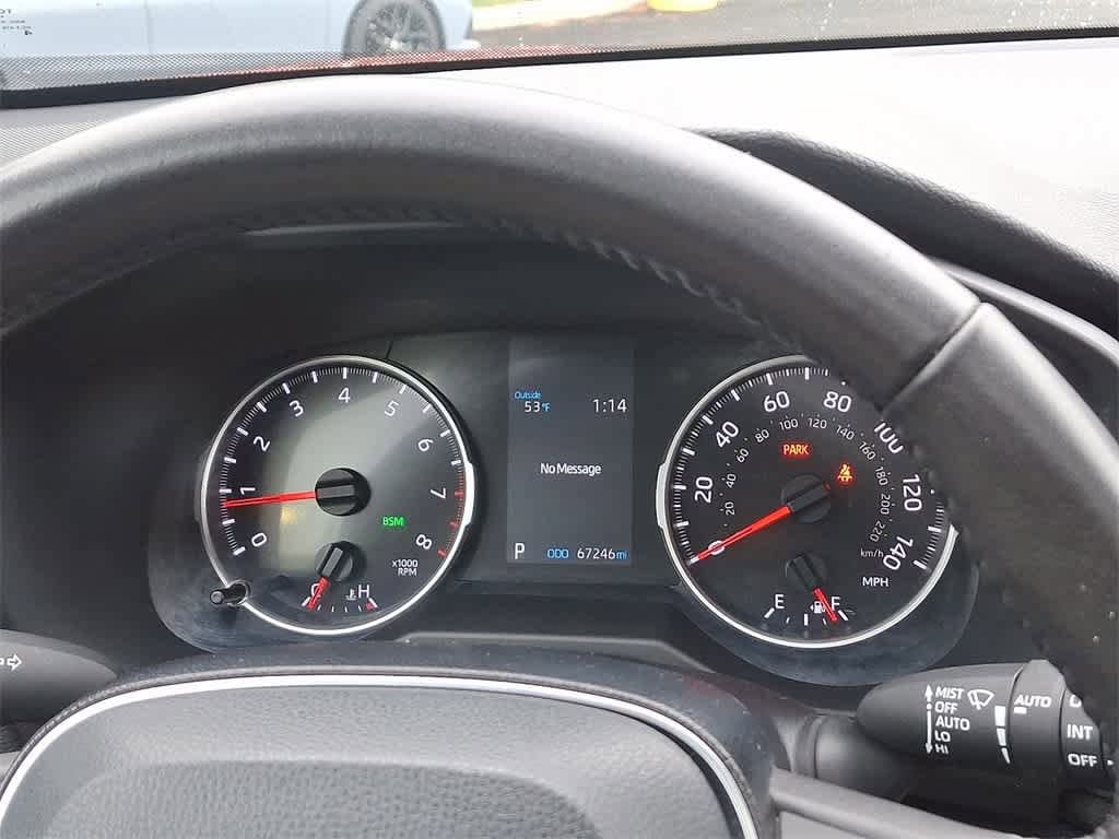 2021 Toyota RAV4 XLE Premium 26