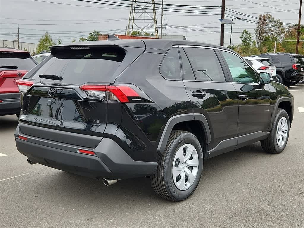 Thumbnail: 2025 Toyota RAV4 - 3