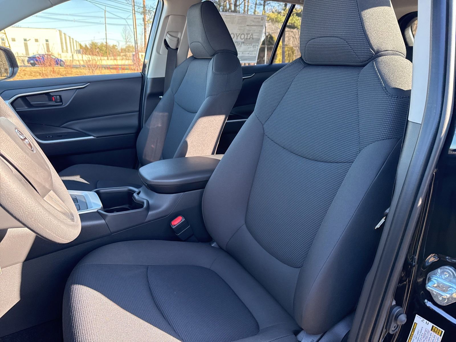 Thumbnail: 2025 Toyota RAV4 - 11