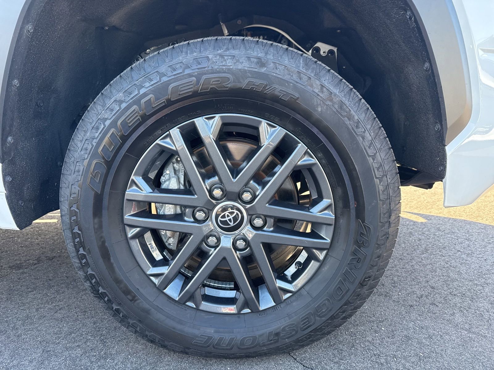 Thumbnail: 2024 Toyota Tundra - 15