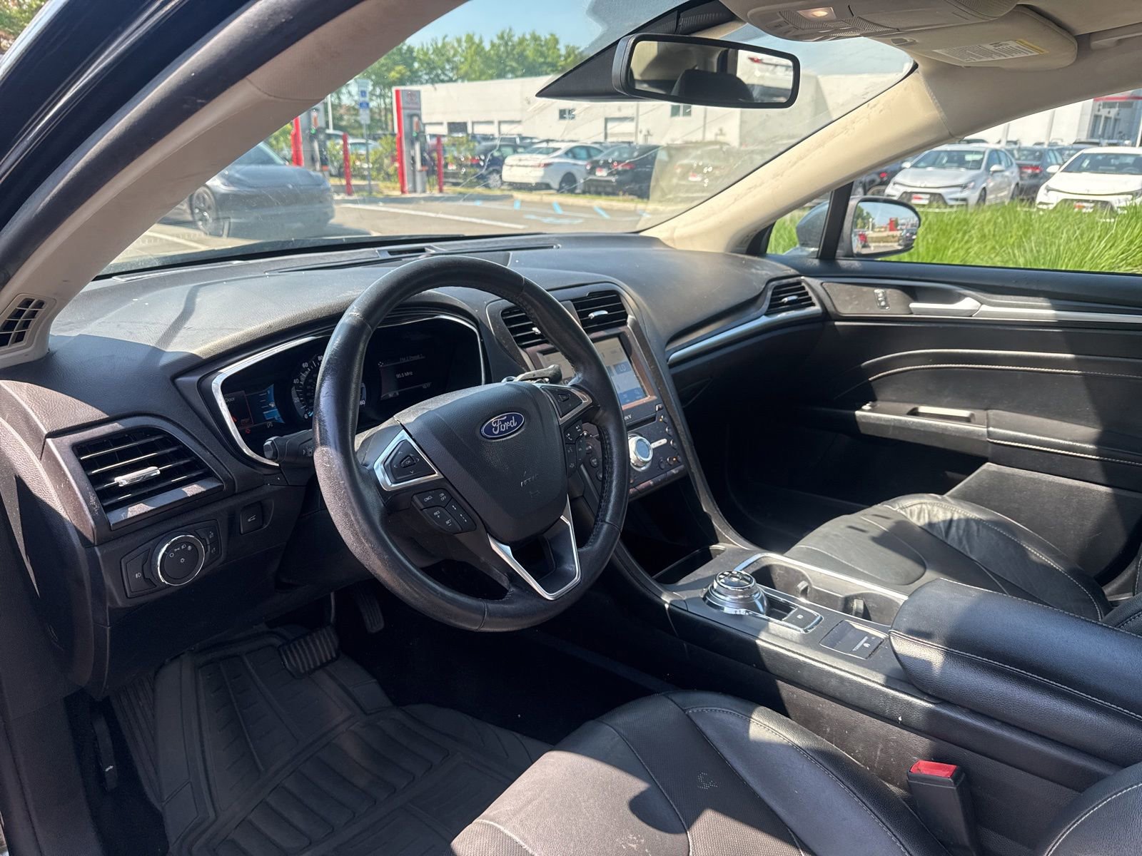 Thumbnail: 2020 Ford Fusion - 17