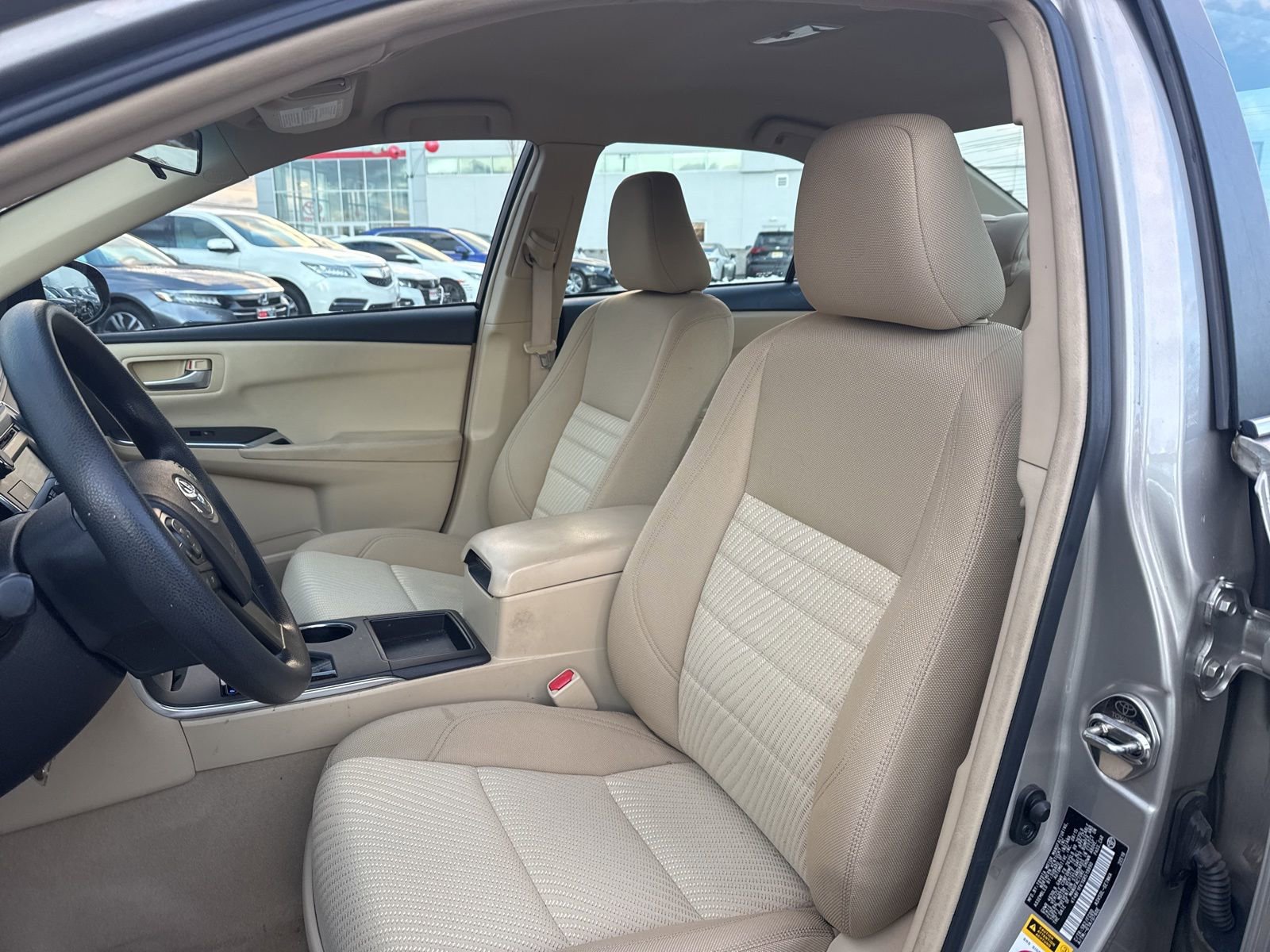 Thumbnail: 2016 Toyota Camry - 18