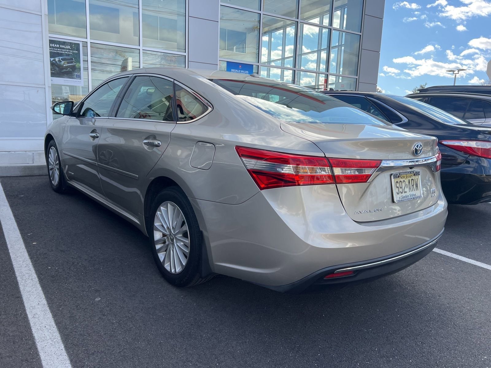 Thumbnail: 2013 Toyota Avalon - 5