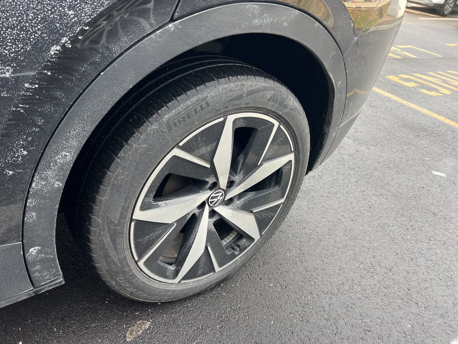 Thumbnail: 2023 Volkswagen ID.4 - 24