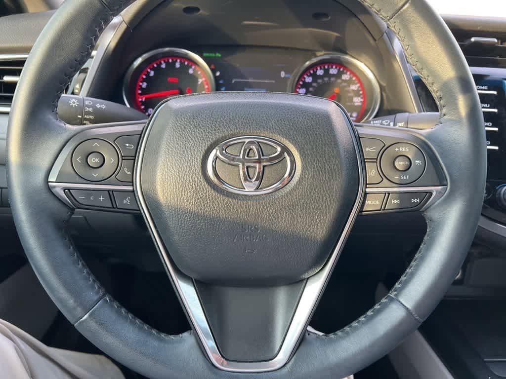 Thumbnail: 2018 Toyota Camry - 22
