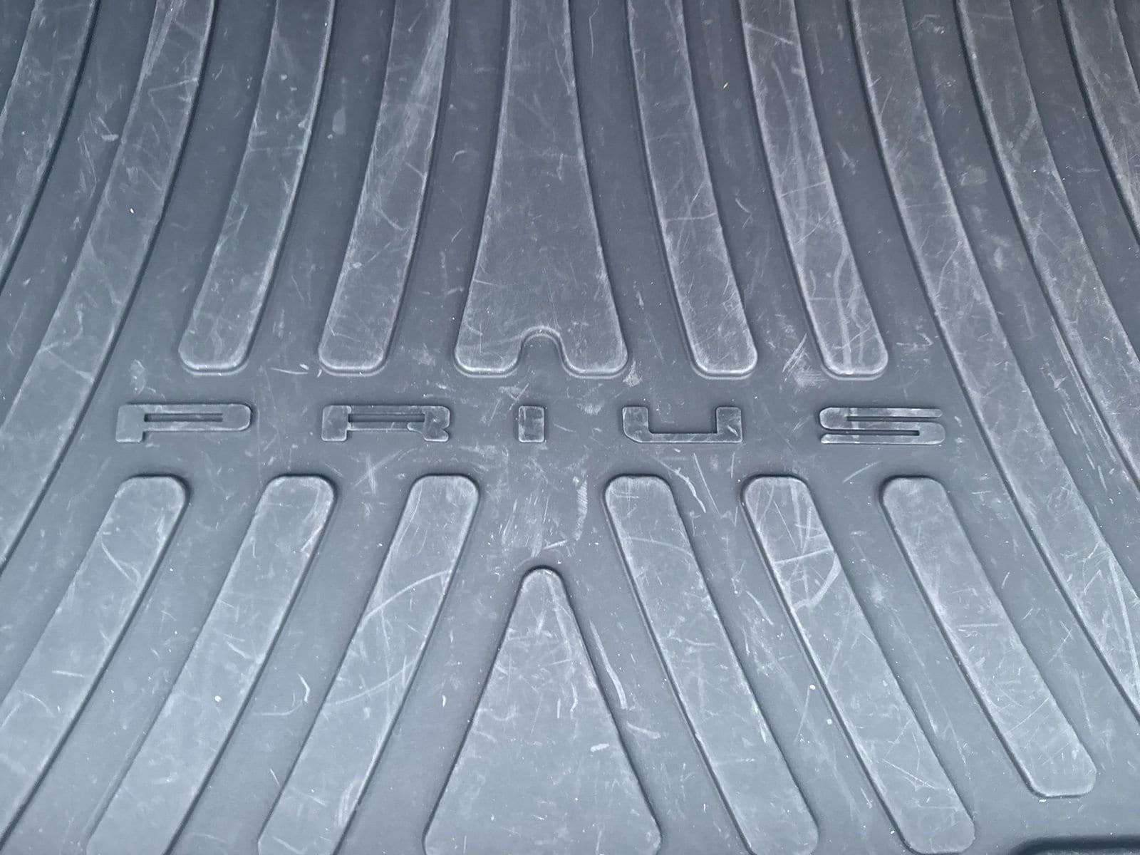 Thumbnail: 2023 Toyota Prius Prime - 17