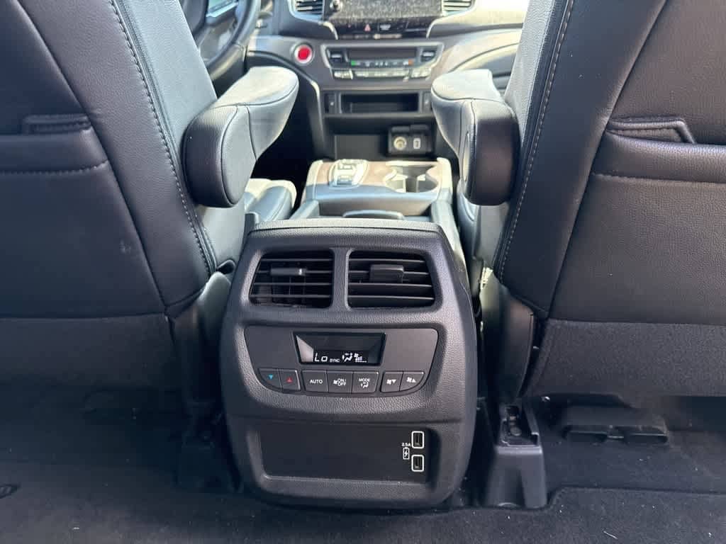 Thumbnail: 2021 Honda Pilot - 29