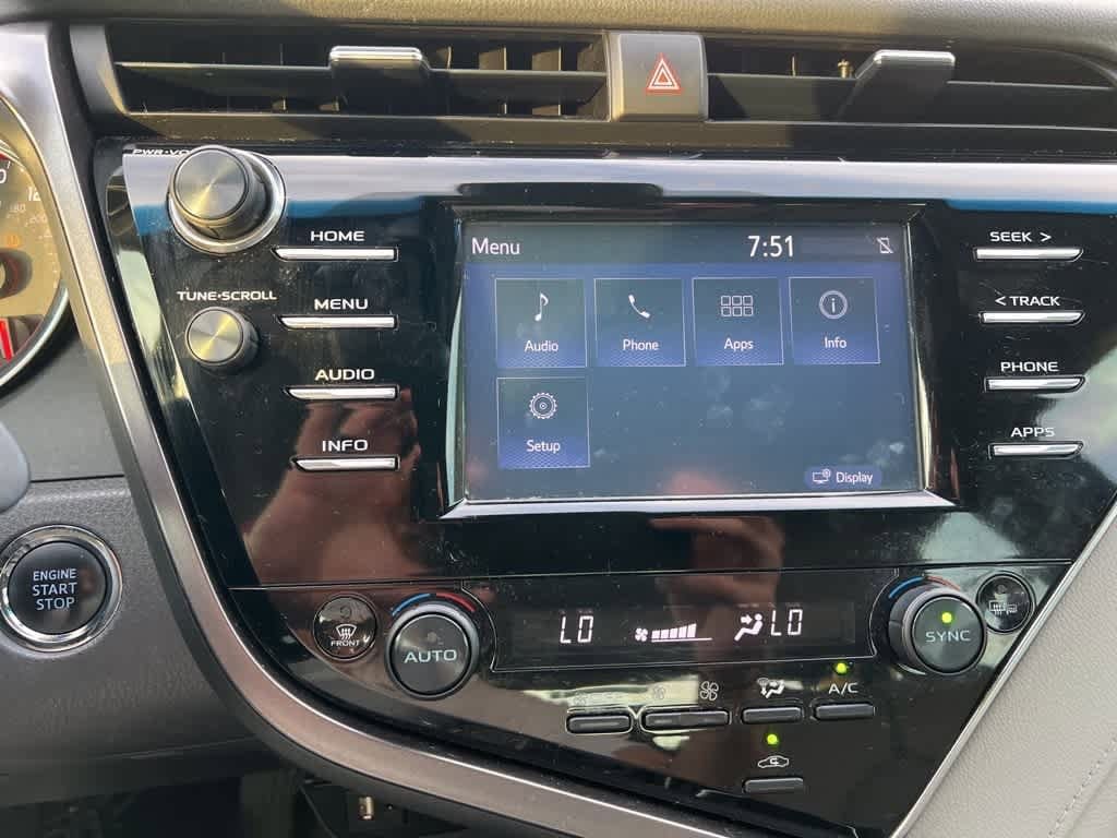 Thumbnail: 2018 Toyota Camry - 20