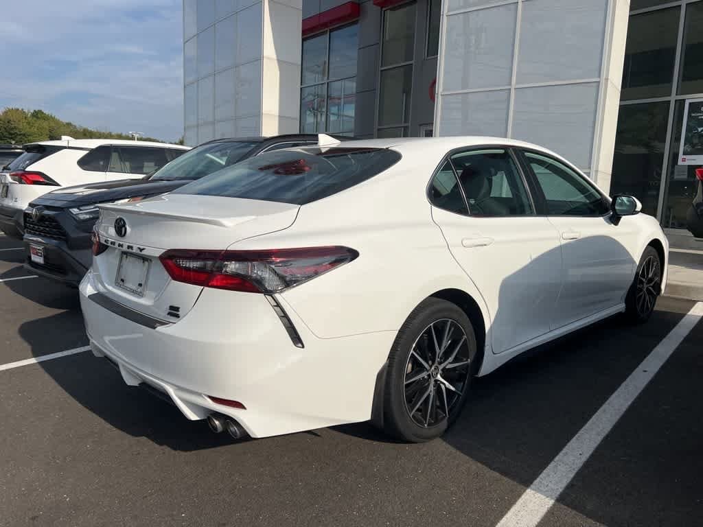 Thumbnail: 2023 Toyota Camry - 3