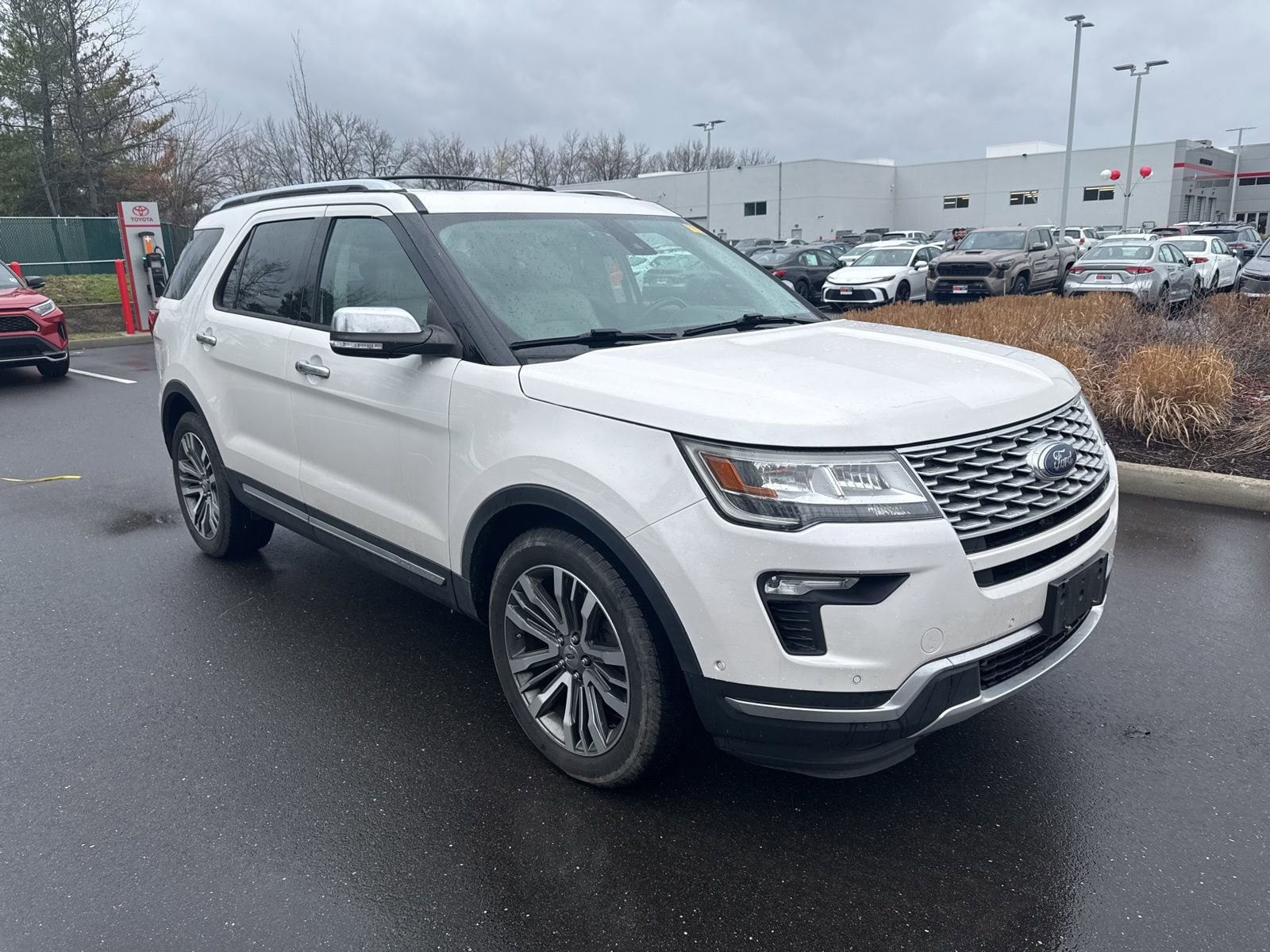 Thumbnail: 2018 Ford Explorer - 3