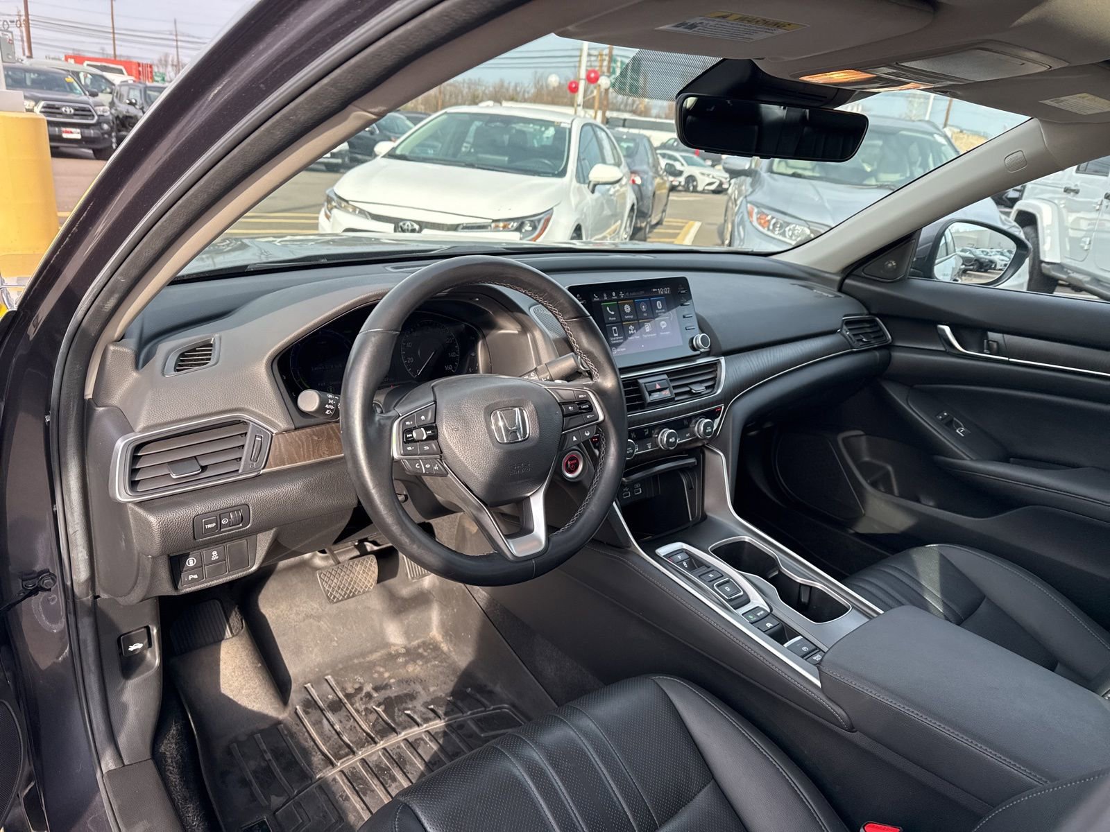 Thumbnail: 2021 Honda Accord - 16