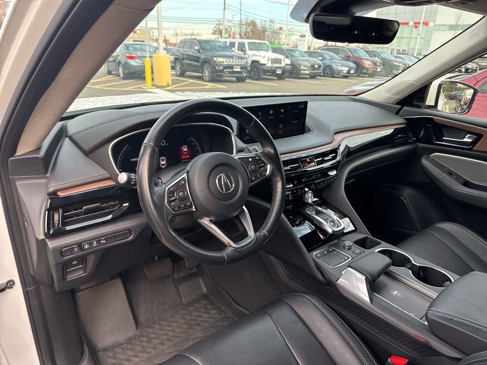 Thumbnail: 2022 Acura MDX - 19