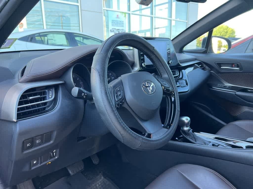 Thumbnail: 2019 Toyota C-HR - 13
