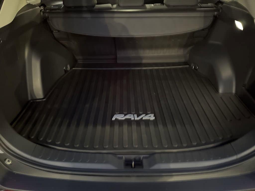 Thumbnail: 2024 Toyota RAV4 - 16
