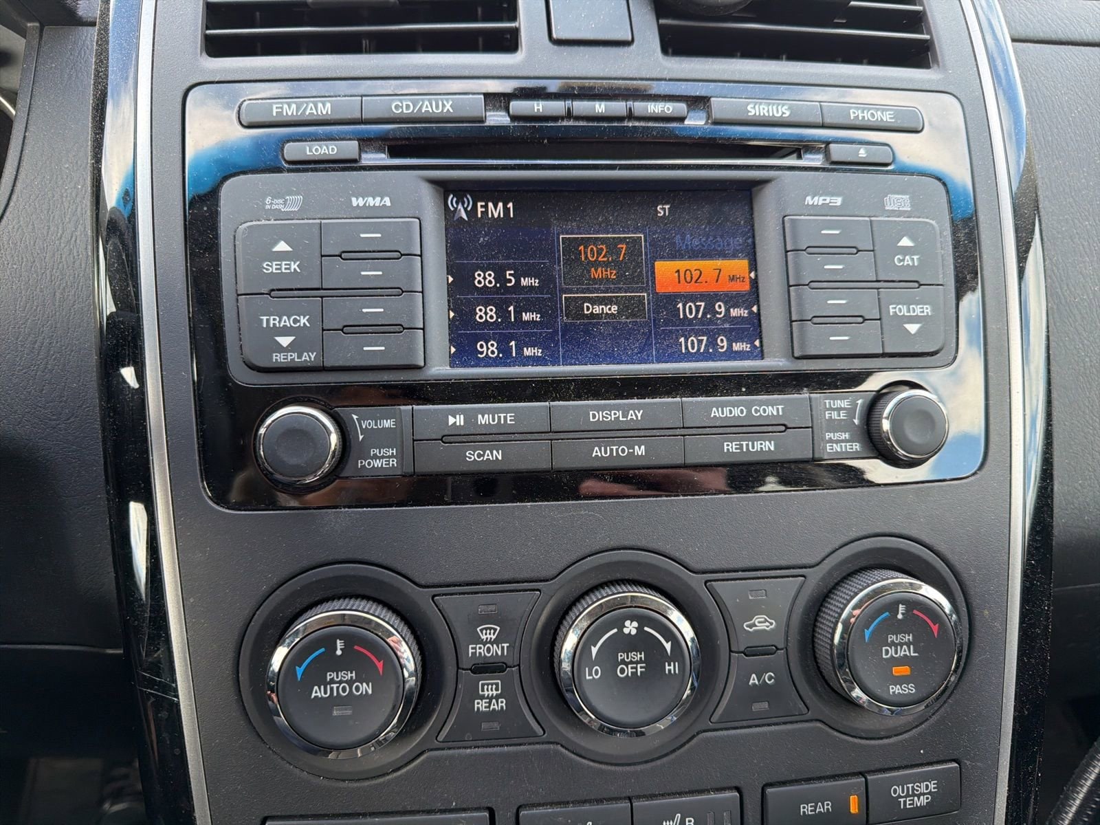 Thumbnail: 2010 Mazda CX-9 - 19