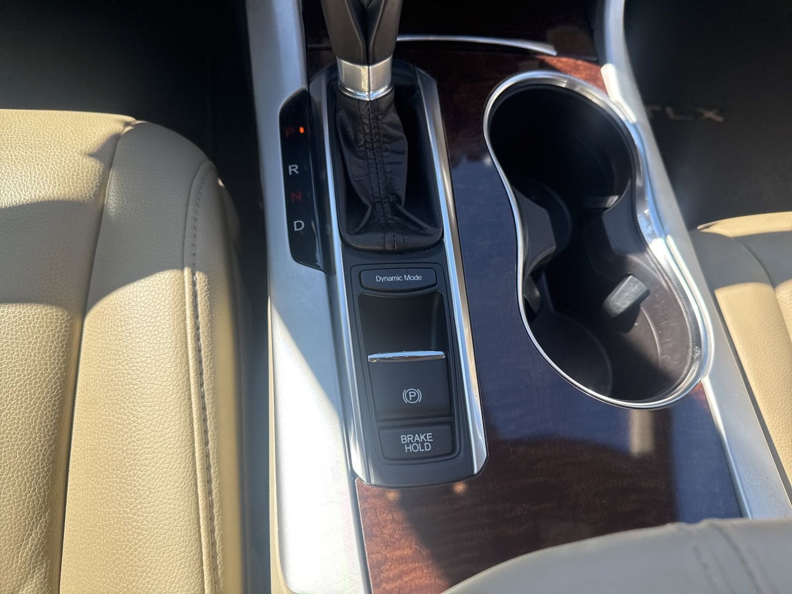 Thumbnail: 2020 Acura TLX - 28