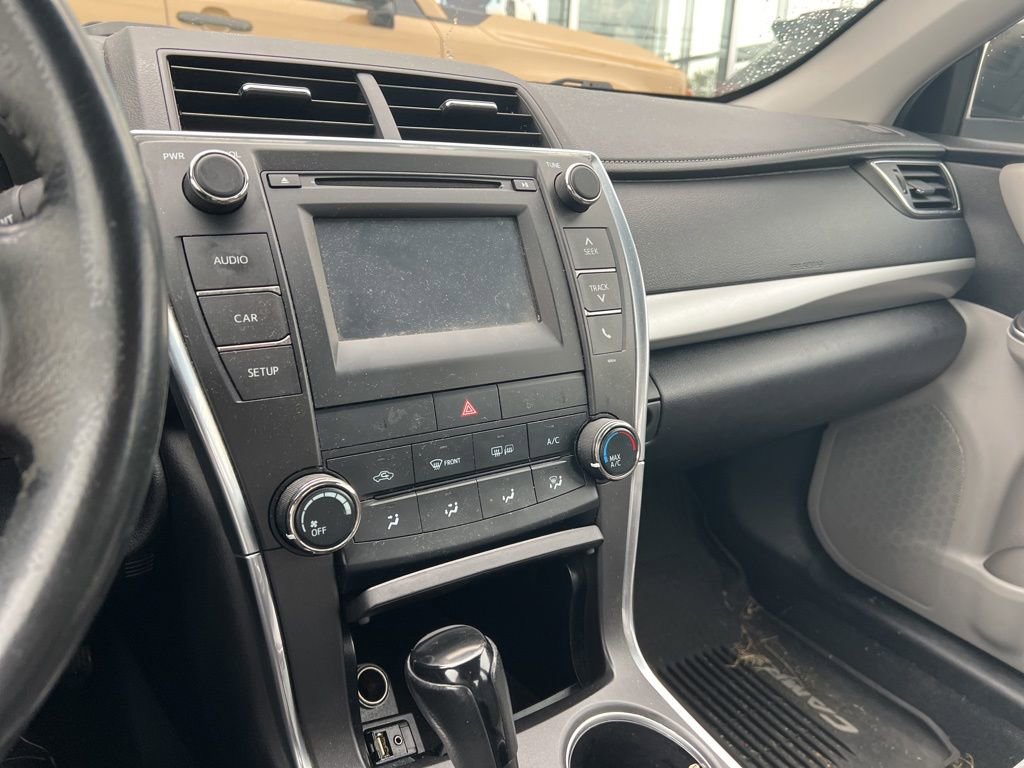 Thumbnail: 2017 Toyota Camry - 19