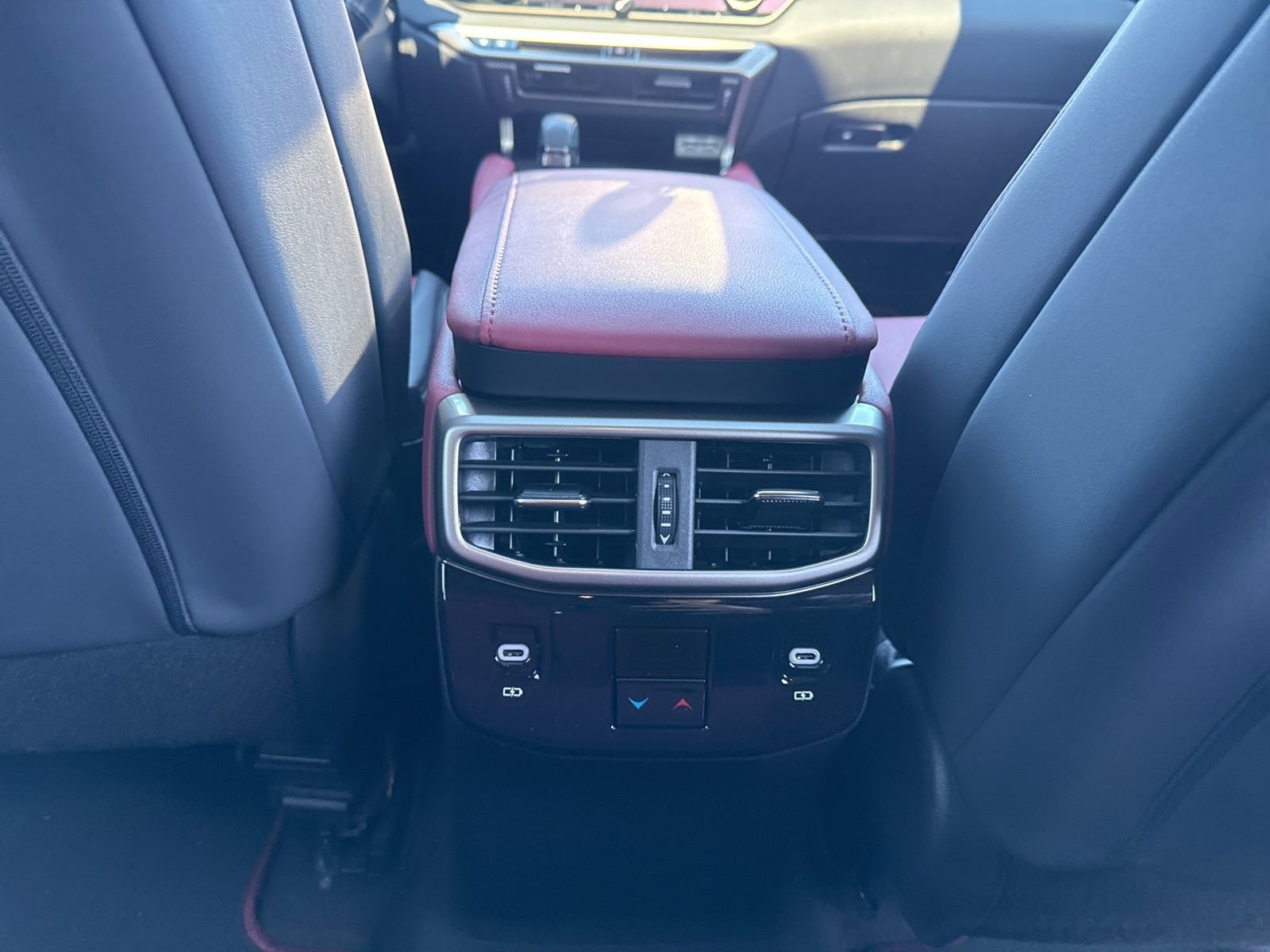 Thumbnail: 2024 Lexus RX - 33