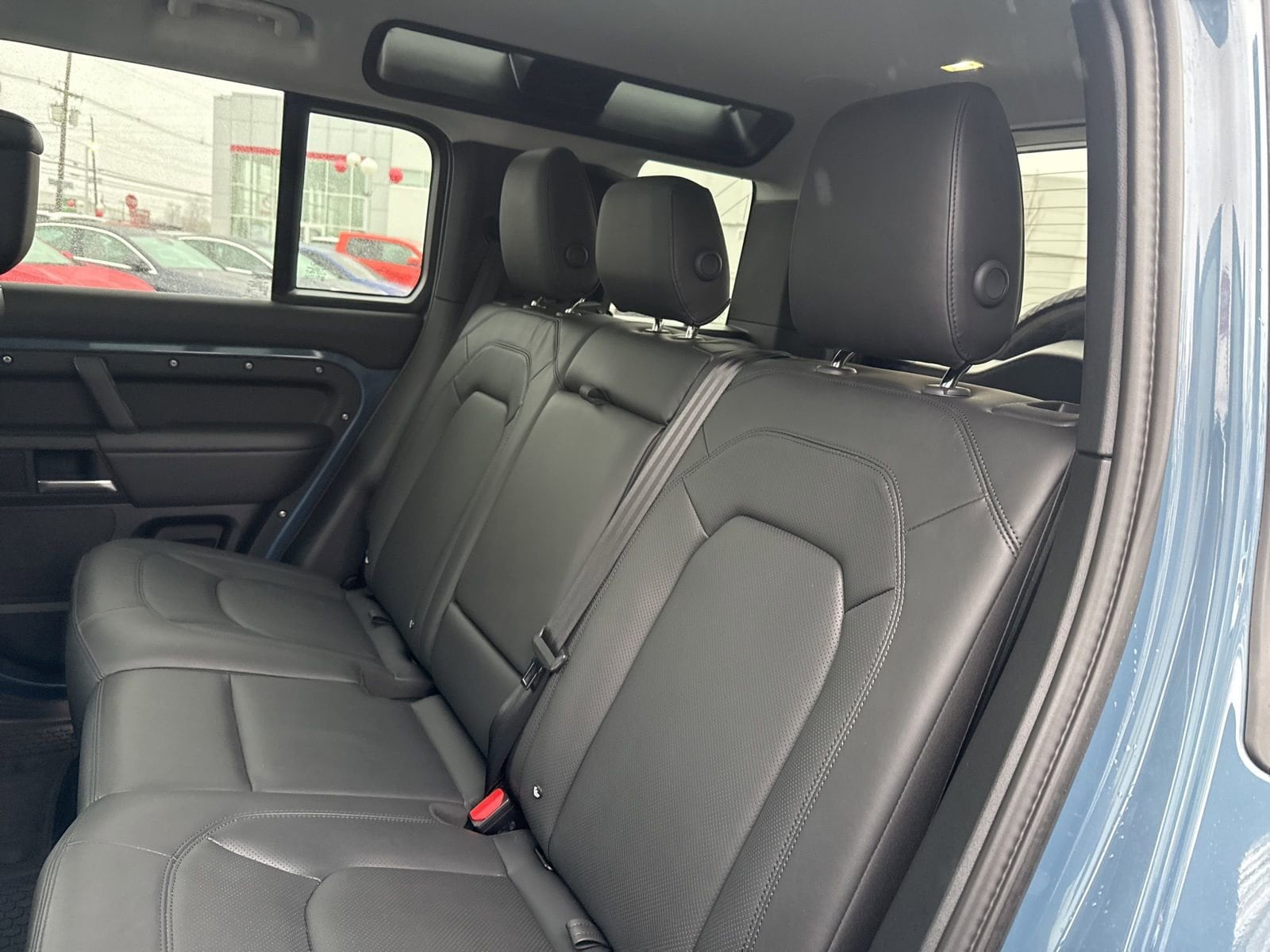 Thumbnail: 2025 Land Rover Defender - 21