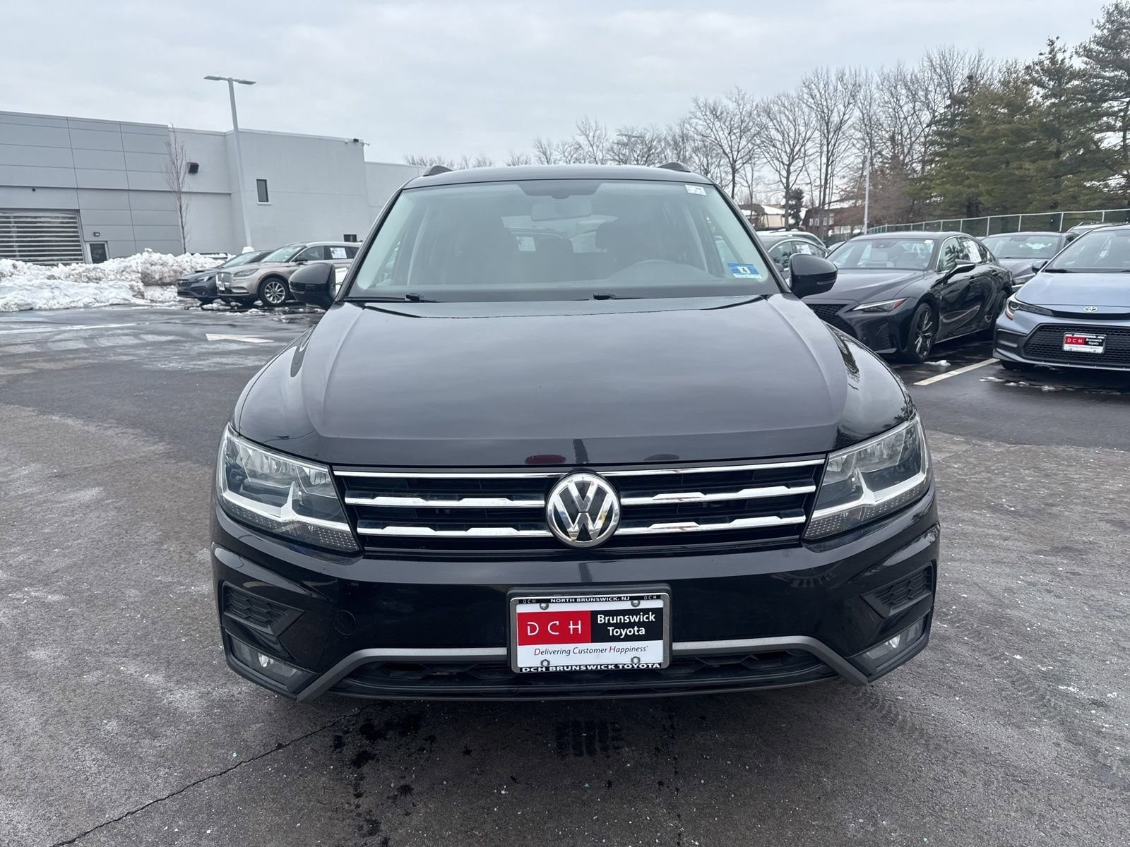 Thumbnail: 2018 Volkswagen Tiguan - 2