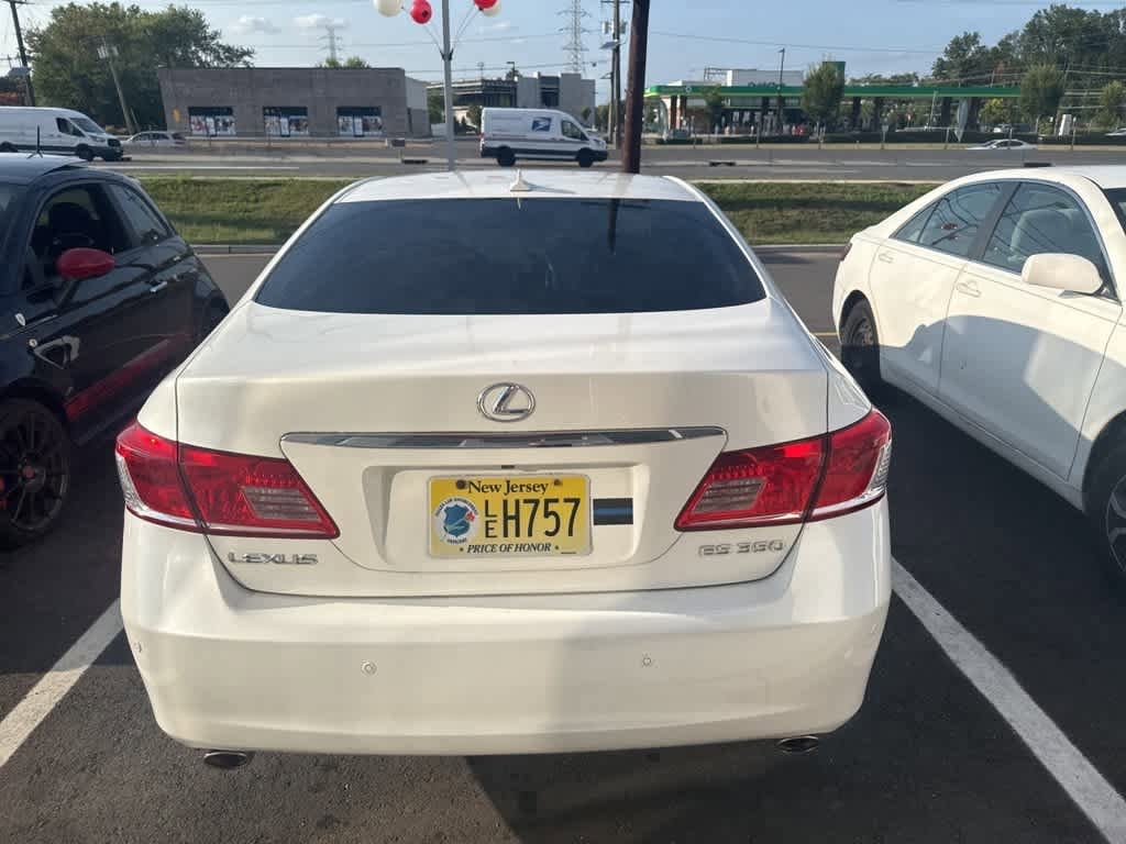 Thumbnail: 2010 Lexus ES - 6