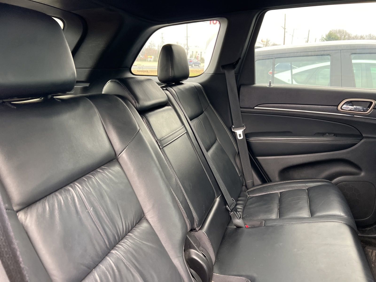 Thumbnail: 2015 Jeep Grand Cherokee - 17