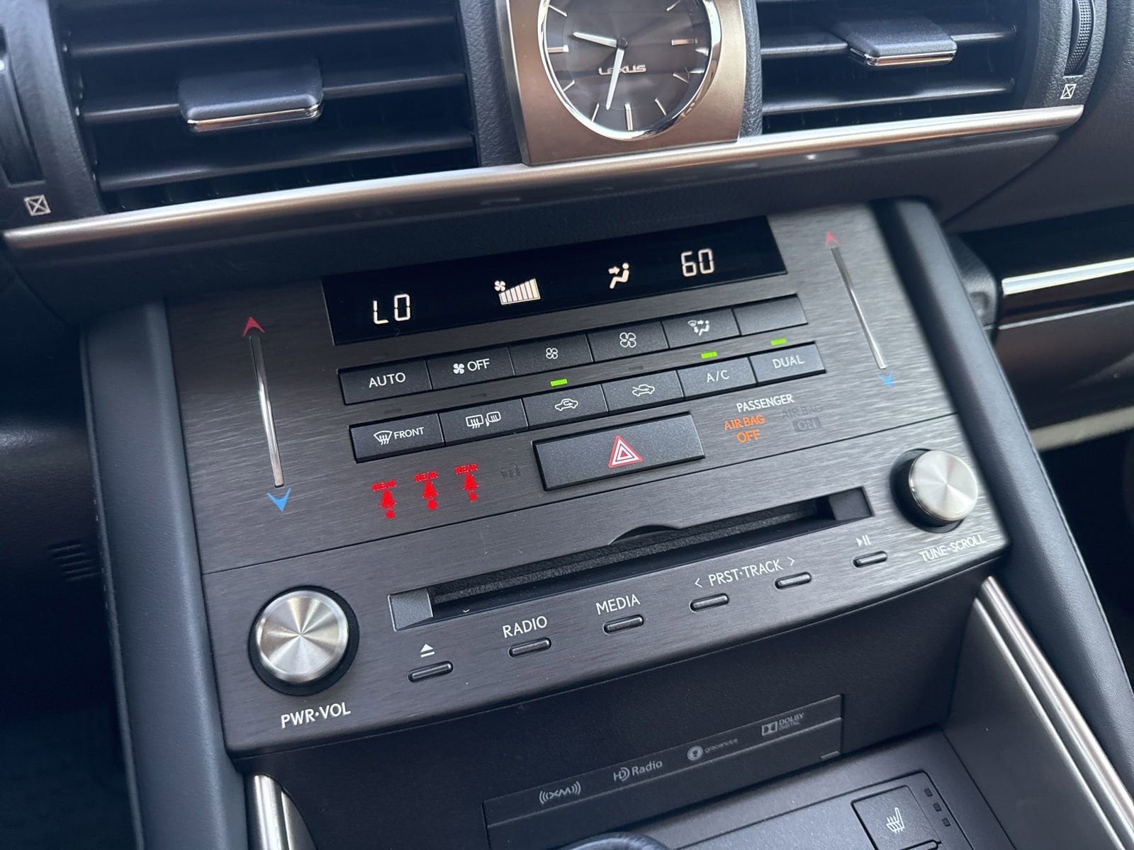 Thumbnail: 2020 Lexus IS - 28