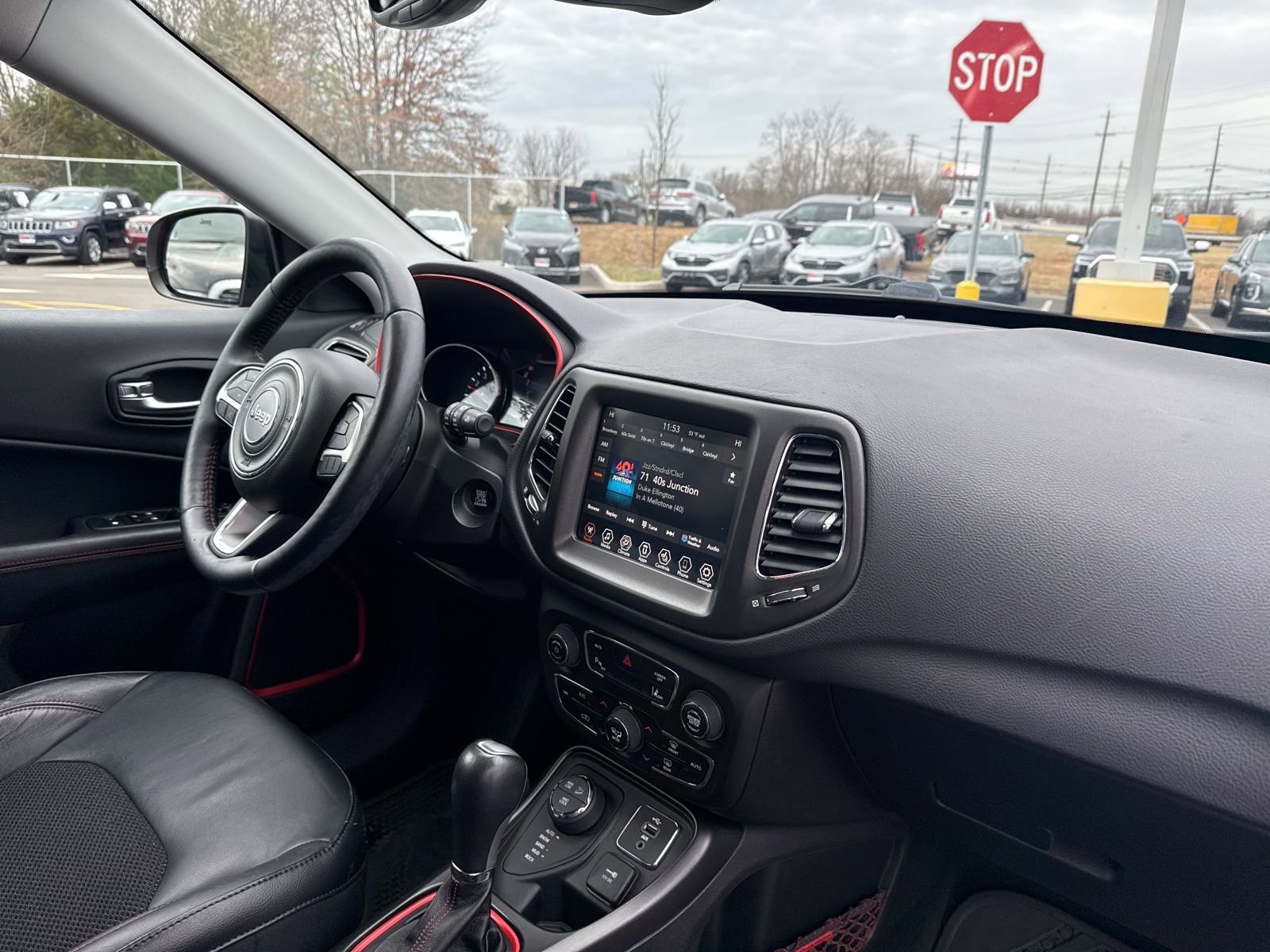 Thumbnail: 2017 Jeep Compass - 21