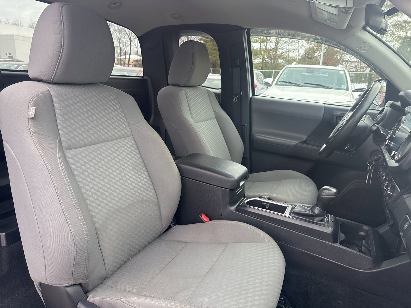 Thumbnail: 2020 Toyota Tacoma - 20