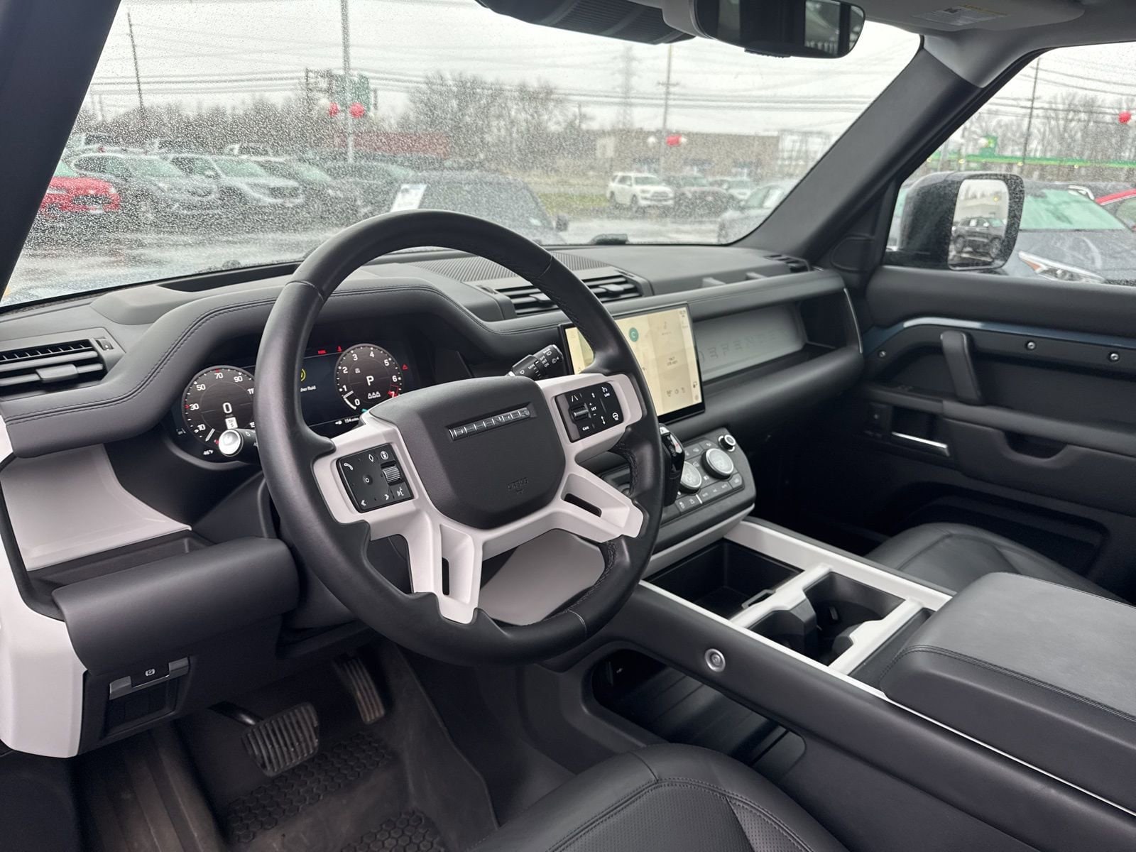 Thumbnail: 2025 Land Rover Defender - 19