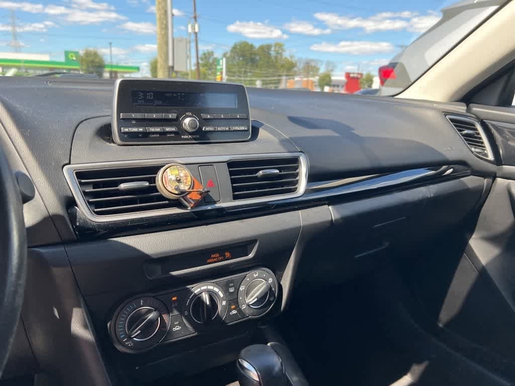 Thumbnail: 2014 Mazda Mazda3 - 16