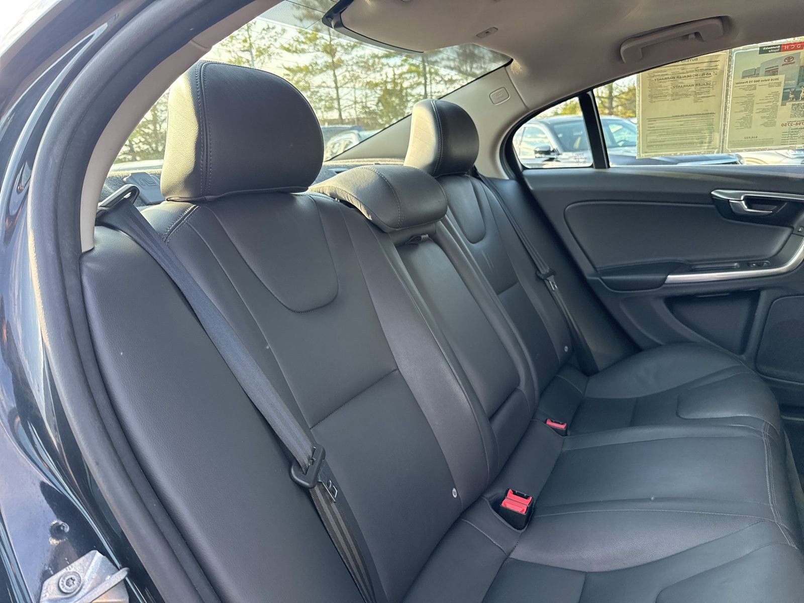 Thumbnail: 2016 Volvo S60 - 22