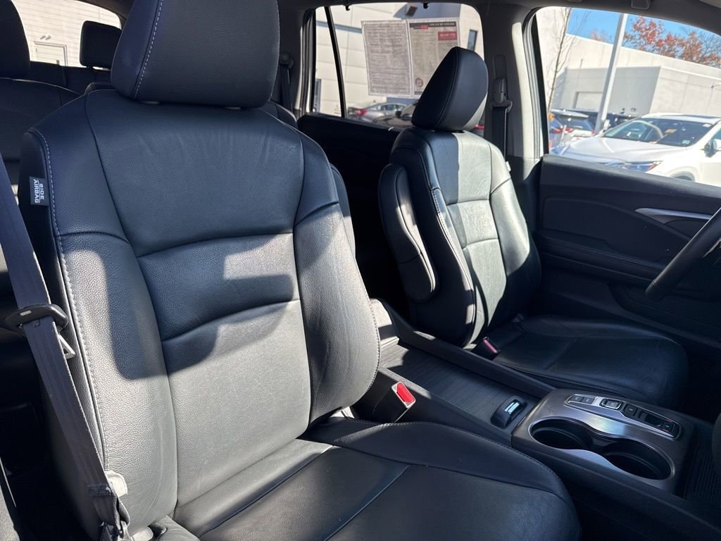 Thumbnail: 2021 Honda Pilot - 20